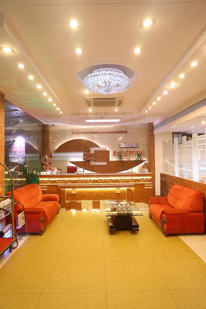 Taj Inn Hotel Agra  Bagian luar foto