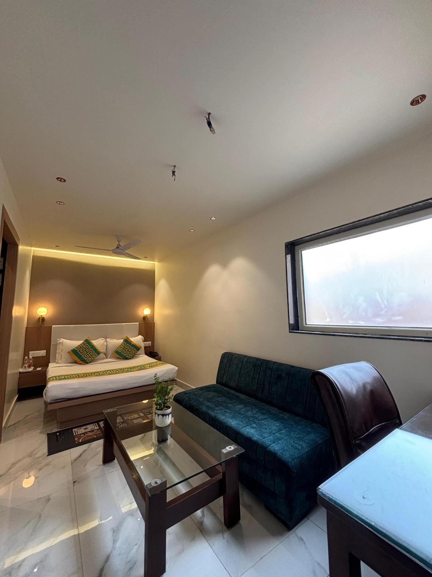 Taj Inn Hotel Agra  Bagian luar foto